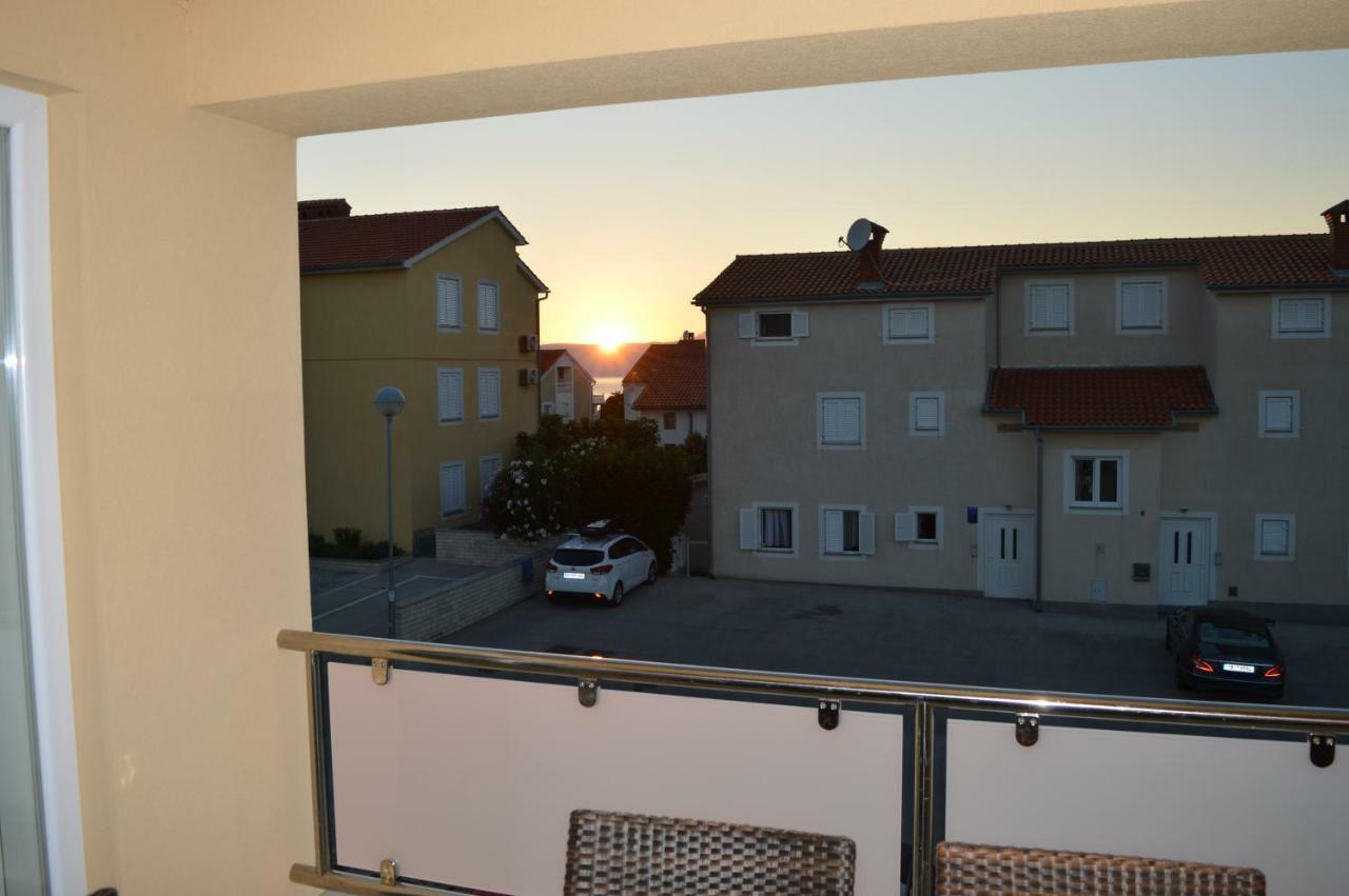 Malinska Apartman Kültér fotó